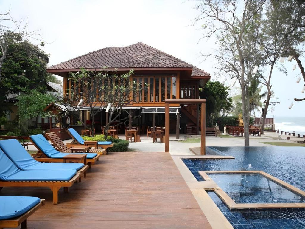 Baan Talay Dao Resort HHQ Esterno foto