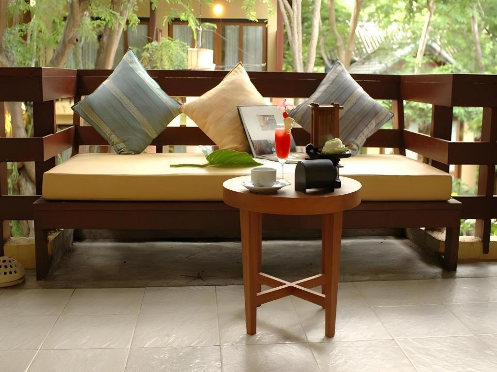 Baan Talay Dao Resort HHQ Esterno foto