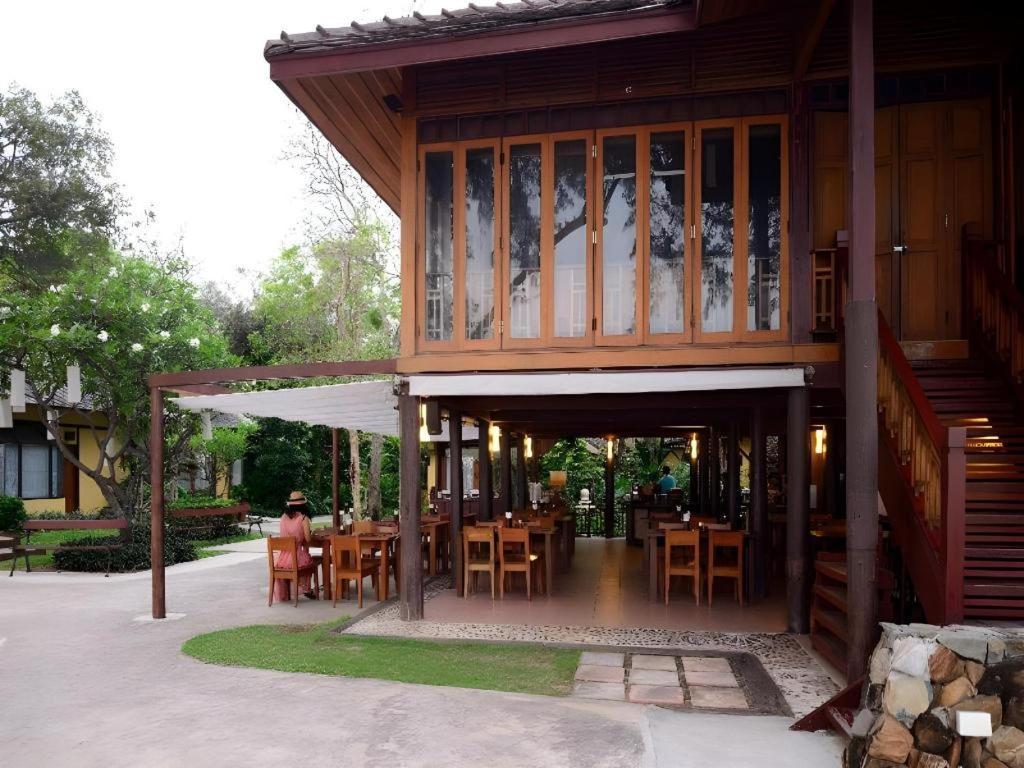 Baan Talay Dao Resort HHQ Esterno foto