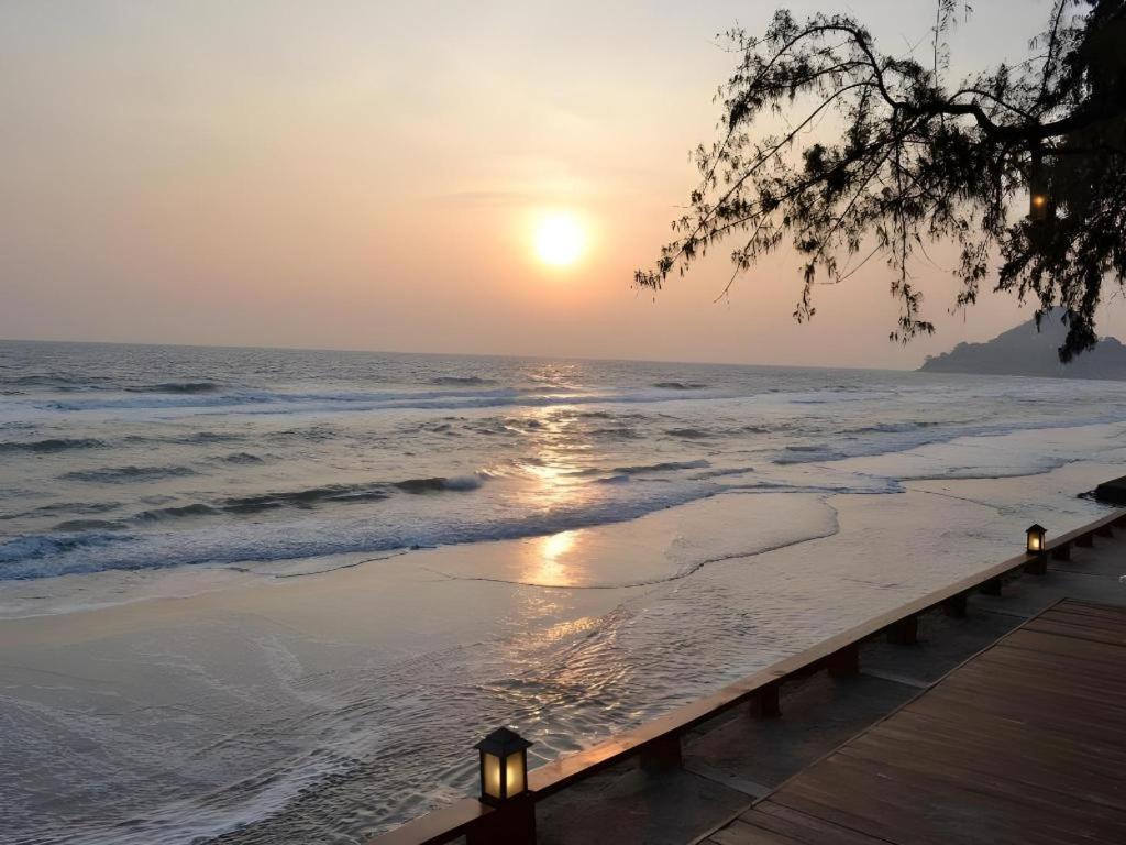 Baan Talay Dao Resort HHQ Esterno foto